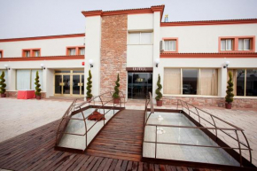  Hotel Insula Barataria  Алькасар-Де-Сан-Хуан